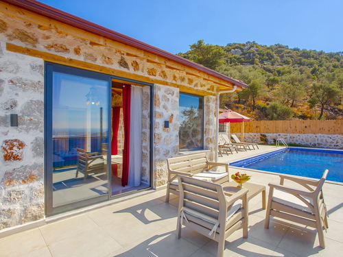  gece  -  Kasım
  | Kalkan Yeşilköy Villa (4 Kişilik, Özel Havuzlu, Doğa İçinde, Jakuzili Seçenekli)